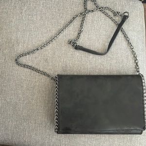 Chelsea 28 wallet crossbody/clutch